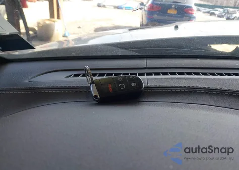 2016 Jeep Grand Cherokee Srt z USA, uszkodzony, nr VIN 1C4RJFDJ6GC324816